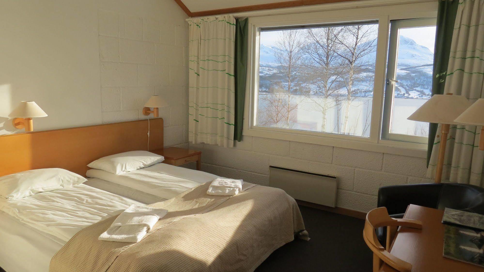 Fjellkysten Tennevoll Exteriér fotografie